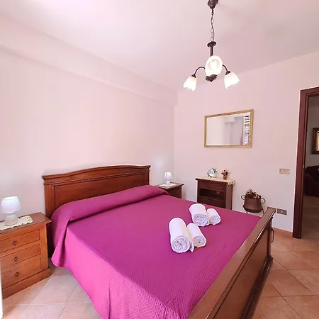 Apartamento Rosaflo - Ampio Appartamento Con Terrazza Cefalú