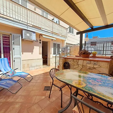 Apartamento Rosaflo - Ampio Appartamento Con Terrazza Cefalú