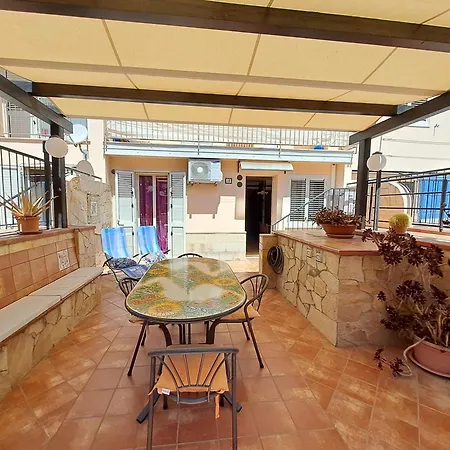 Rosaflo - Ampio Con Terrazza Lejlighed Cefalù